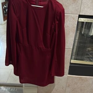 Elegant Burgundy Long Sleeve Dress
